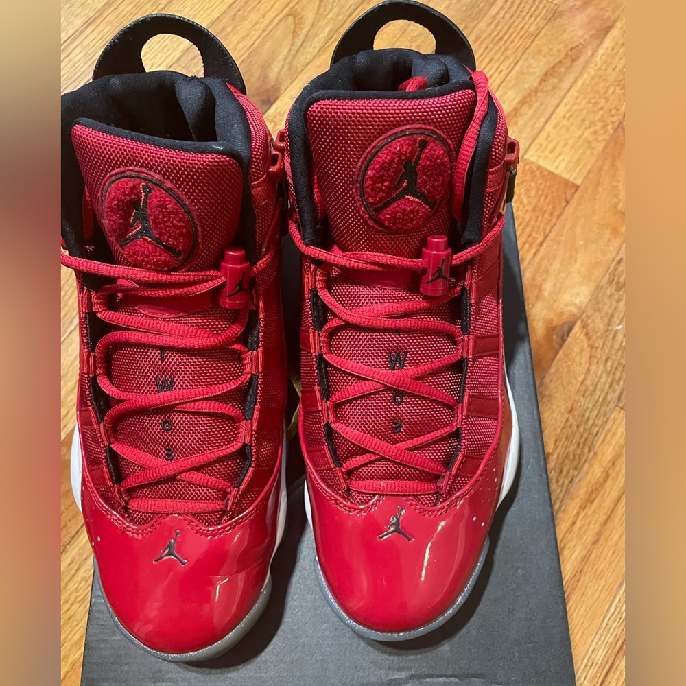 8.5 Jordan 6 Rings - Picture 2 of 3
